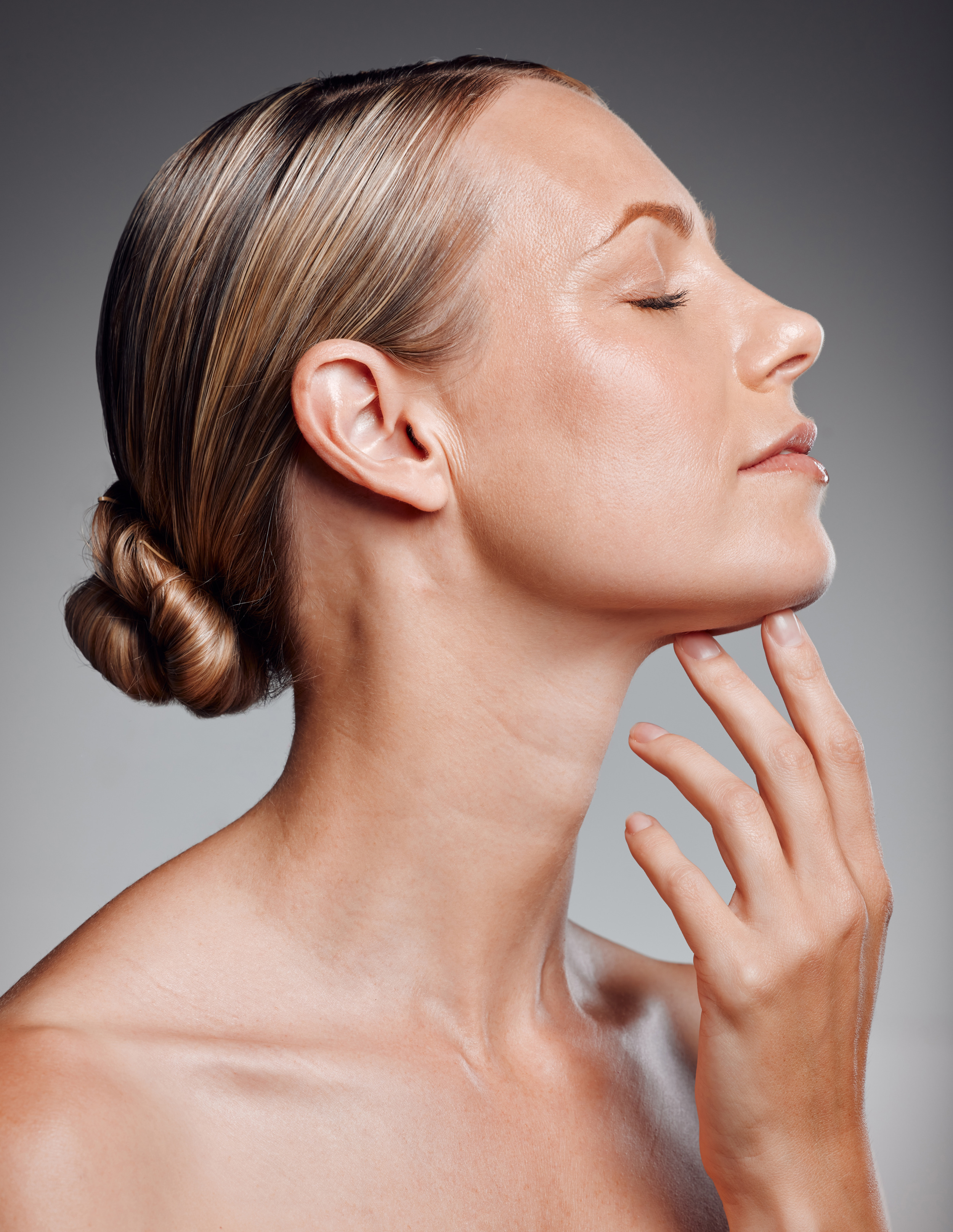 Chin Reshaping (Genioplasty)